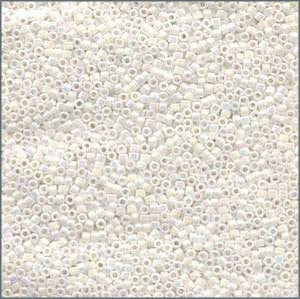 10/o Delica DBM 0202 White Pearl AB - Beads Gone Wild