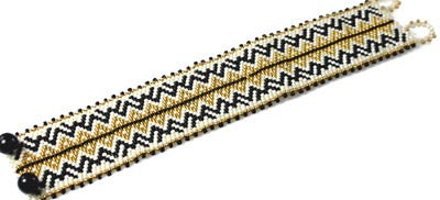 Odd Count Peyote Bracelet Design P515 by Eileen Spitz - Beads Gone Wild

