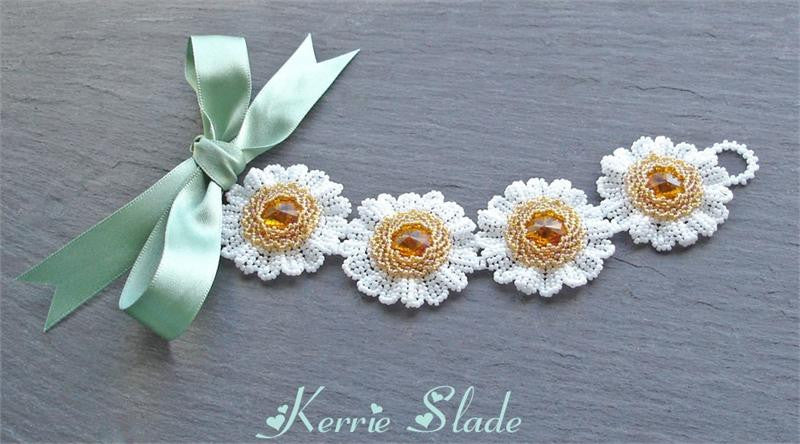 Rivoli Daisy Bracelet Instructions by Kerrie Slade - Beads Gone Wild