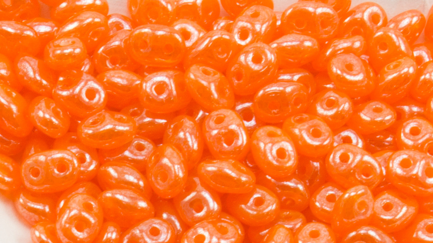 Super Duo Milky Orange 2.5x5mm - Beads Gone Wild
