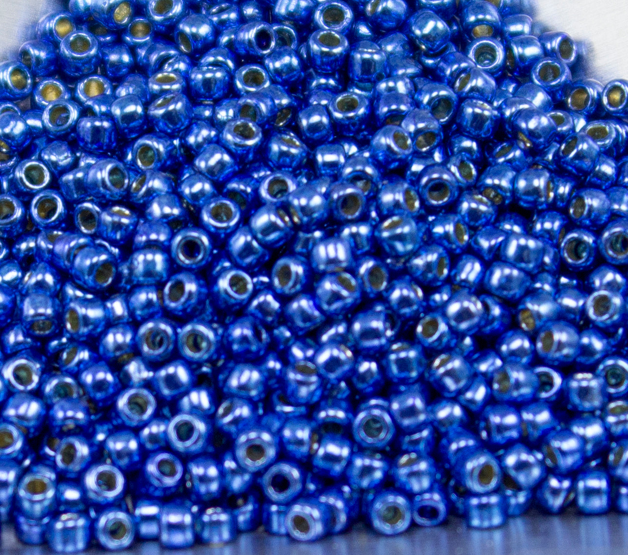 11/o Japanese Seed Bead  P0495G Perment Finish