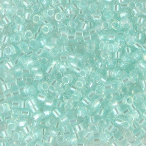 11/o Delica DB 1672 Barely Blue TR ICL