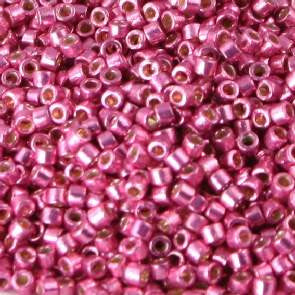10/o Delica DBM 1840 Hot Pink - Beads Gone Wild
