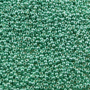 15/o Japanese Seed Beads Permanent P484 - Beads Gone Wild
